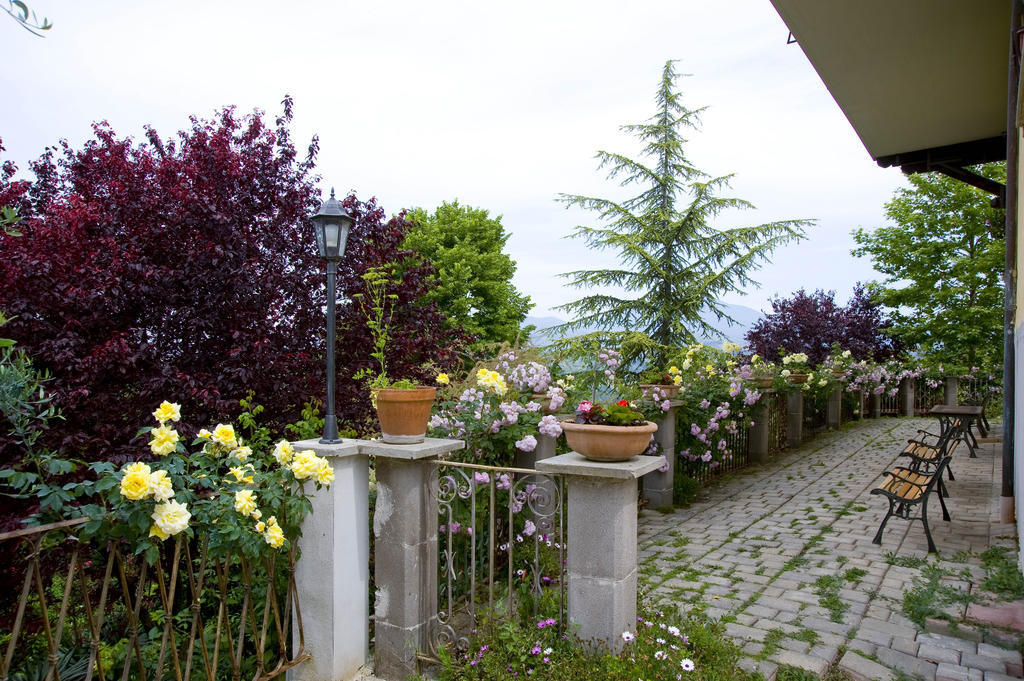 La Vecchia Quercia Bed and Breakfast Selci  Εξωτερικό φωτογραφία